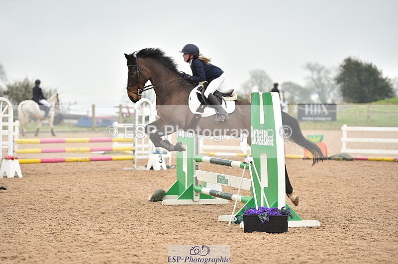 240331A-100132-00206 - 80cm First Round