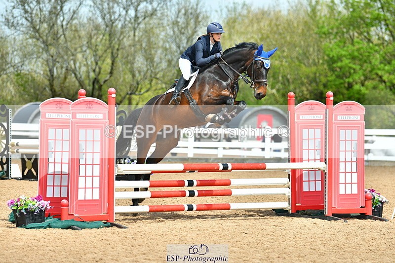 230507A-112812-07232 - Cls 41 85cm Amateur Quali
