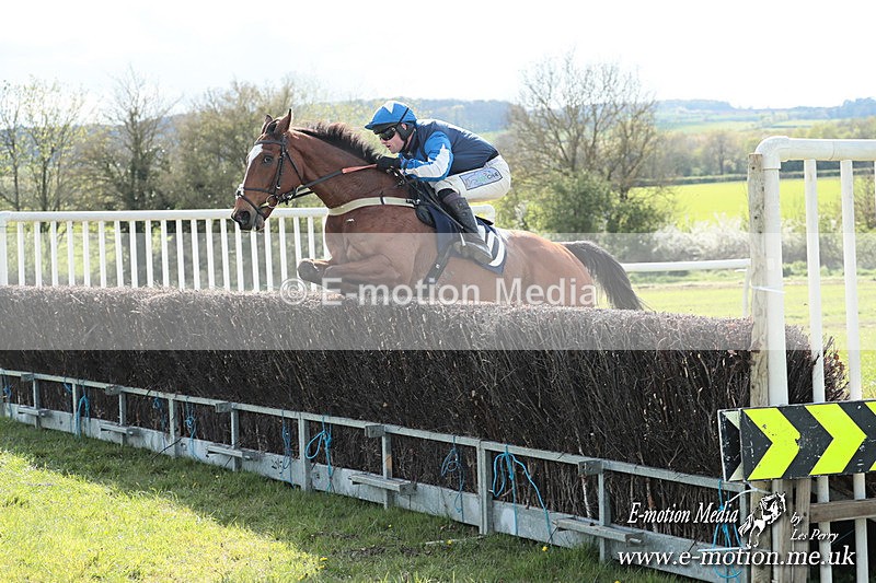 PtP 210425  1198 - Paxford Races Easter Monday 21/04/25