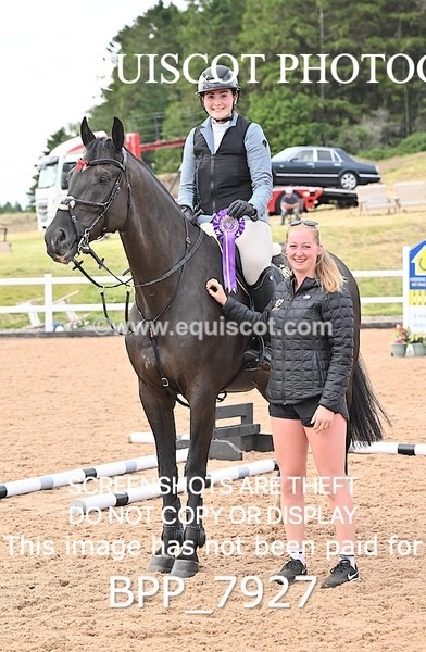 BPP_7927 - CLASS 16 FRI GFS Saddles Senior Newcomers/1.10m Open