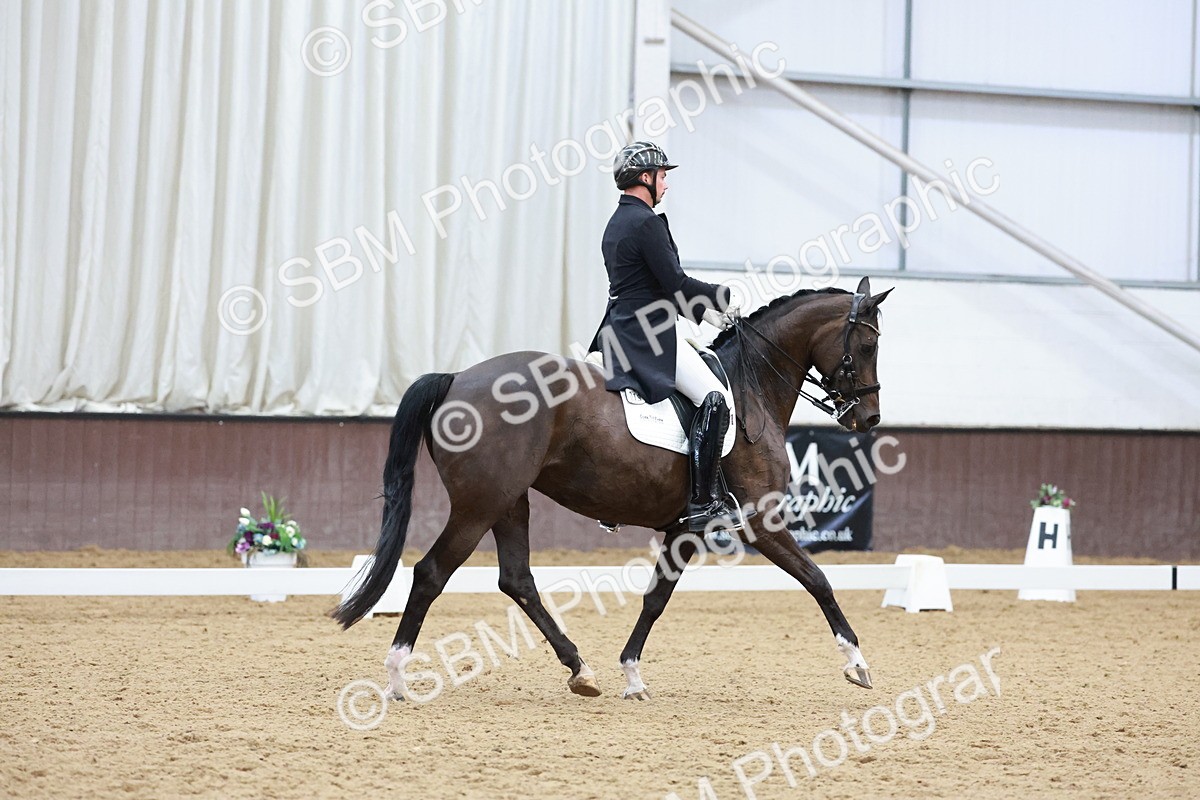 SBM_016638 - Class 5 - FEI INT II - 17.24-18.20