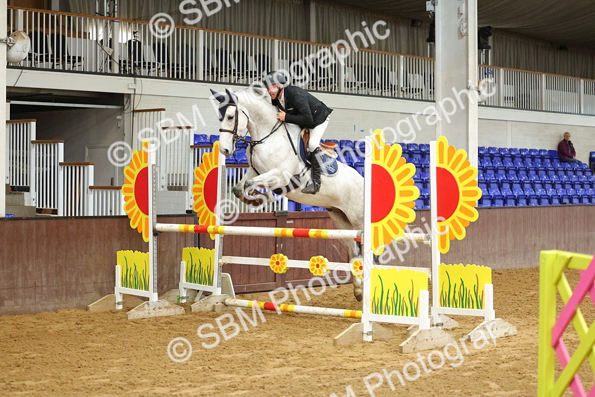 SBM_001118 - Class 4 - Senior Newcomer - 1.10m