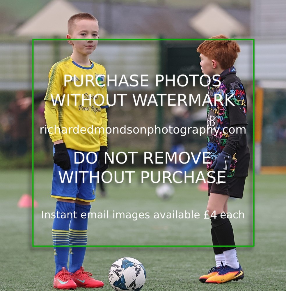 533A9085 - Kendal United