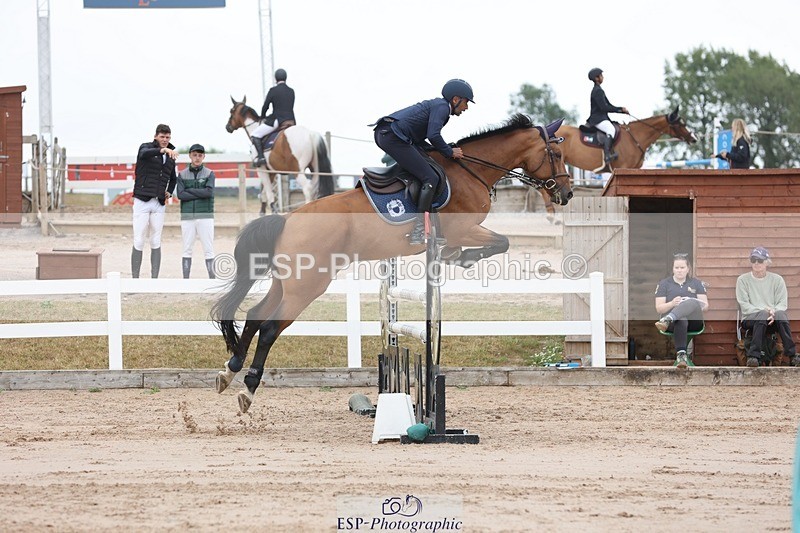 250717-110429-04169 - Cls 13, 1 Star Silver Tour Start to Break