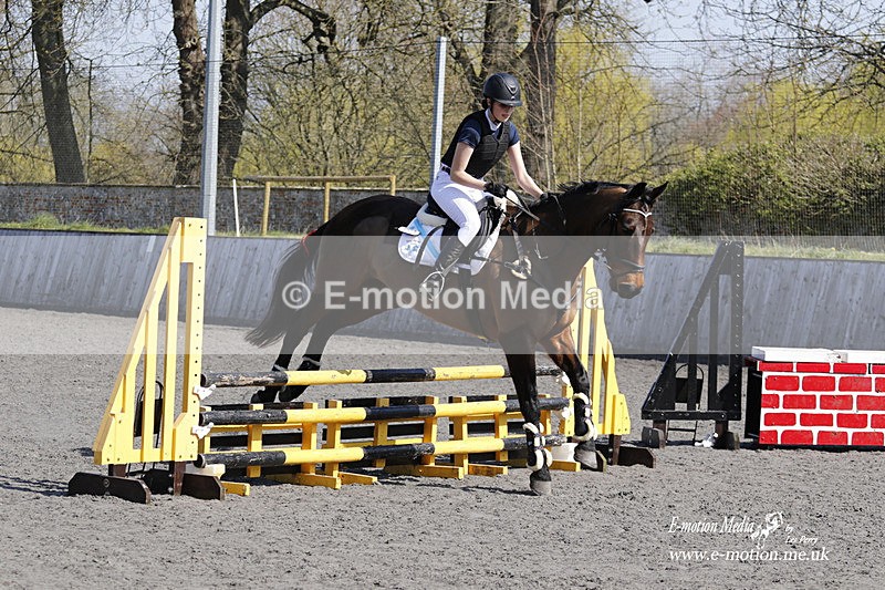 _EST0989 - Bourne Valley Riding Club Winter Showjumping 27/03/22