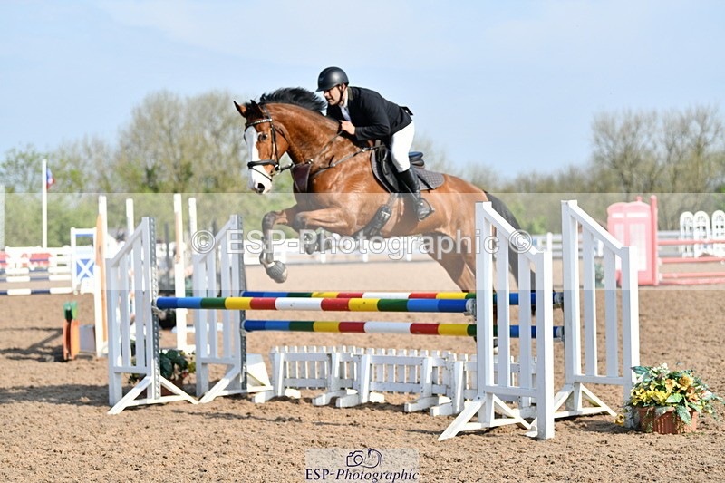 240512A-085721-17032 - Cls 39 British Novice and 90cm Open