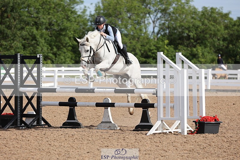 240629A-090603-02854 - Cls 16 British Novice and 80cm Open