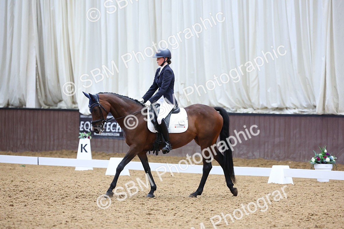 SBM_016581 - Class 16 - Novice FSM - 11.50-12.38