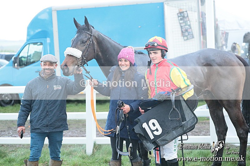 PtP 230324 1055 - Tedworth Hunt PtP Larkhill Raccourse 23rd March 2024