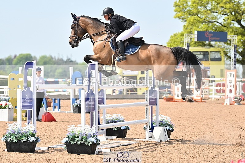 240510A-142626-08037 - Cls 23 Talent Seeker Inc 7yr old 14.10 to Finish