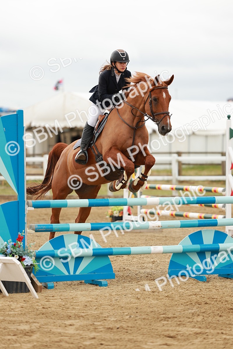 SBM_006710 - Class 2 - Senior Discovery - 1.00m Open