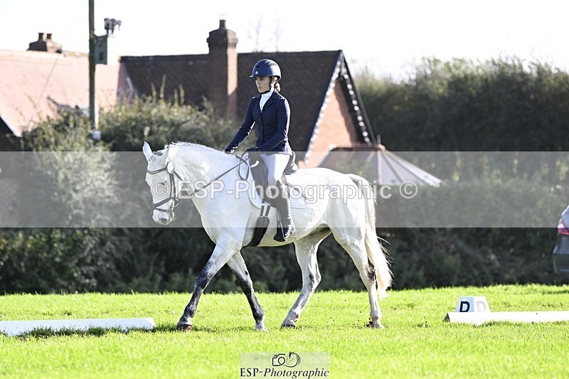 241025-143928-09712 - 389-Sophie.Hilliard-SILVER.LEADER