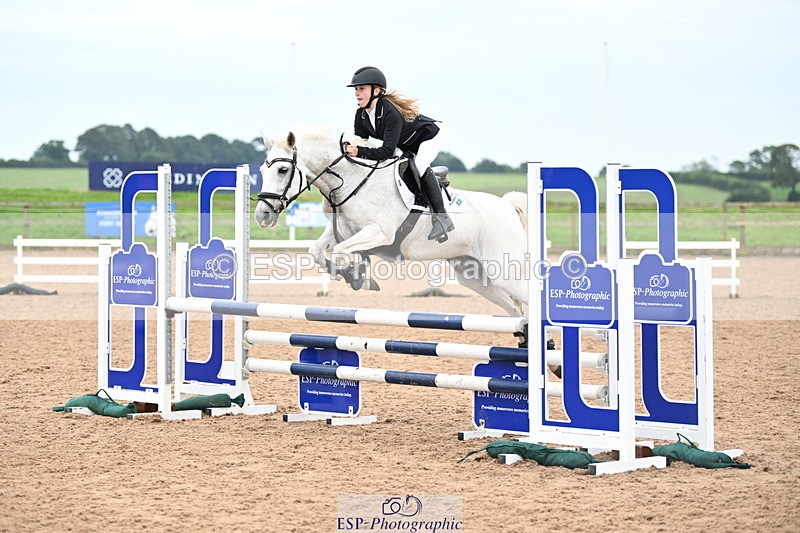 240907A-130423-01847 - Cls 3 Pony Medium Team 80cm & 90cm