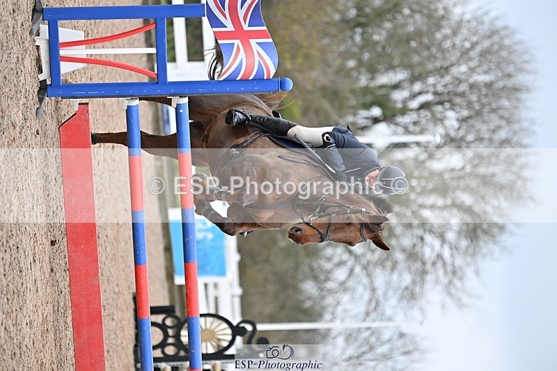 241127-130602-00618 - Cls 04A&B Snr Newc & 1.10m Open