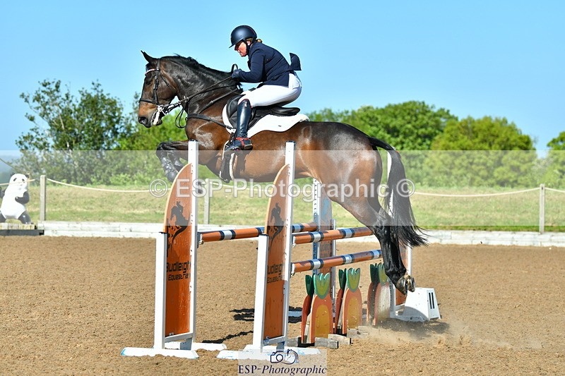 230526A-091506-00838 - Cls 1 Snr 1.05m + 1.10m Open