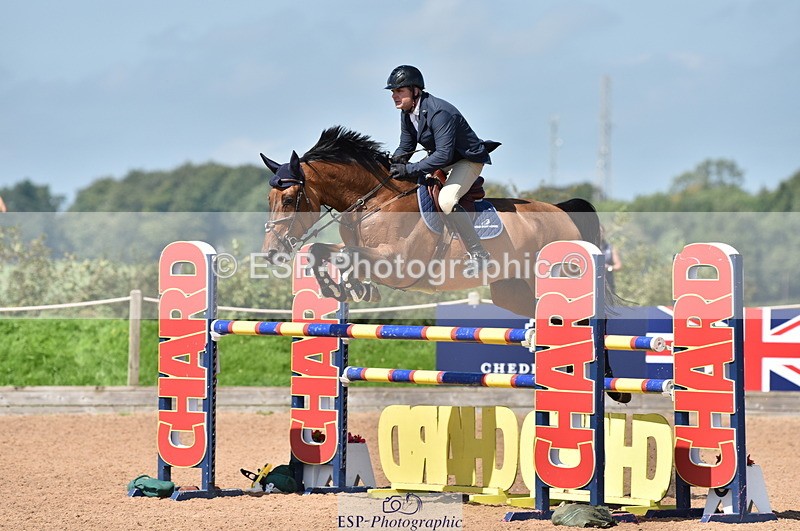 230810A-114242-00927 - Cls 9 Foxhunter