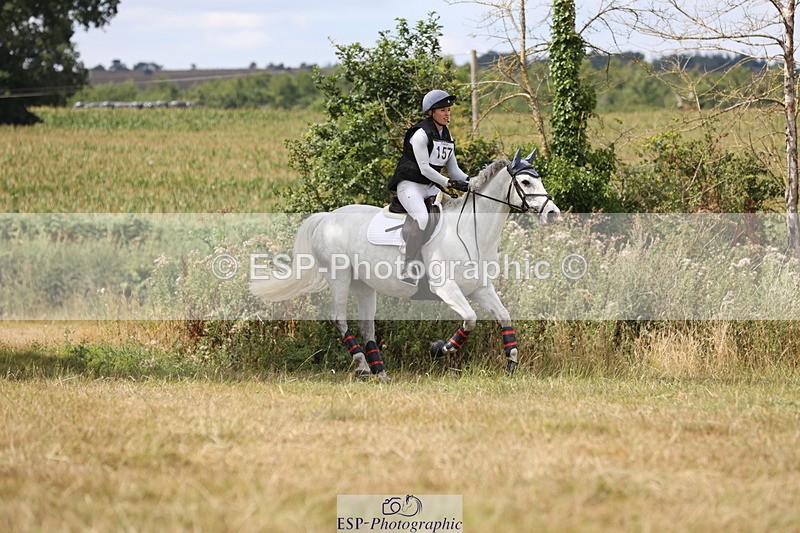 250802A-144852-05130 - D-157-Caitlin.Wright-BEAU.CRUISING.CLOVER