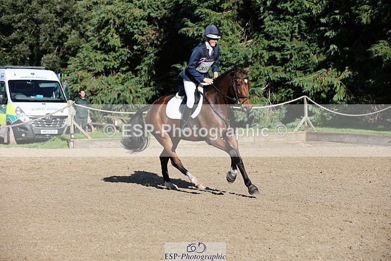 241027-125441-17431 - Presentations - BE90 3DE