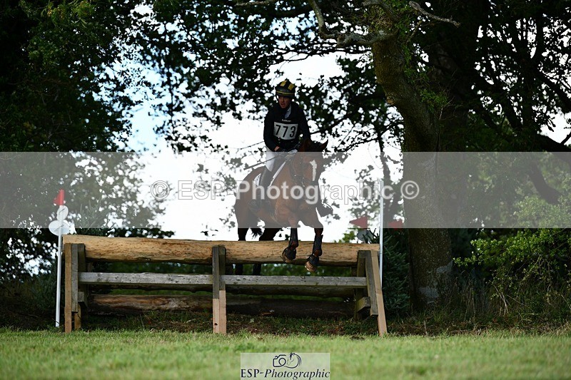 250831-175214-00636 - P-773-Tom.Rowland