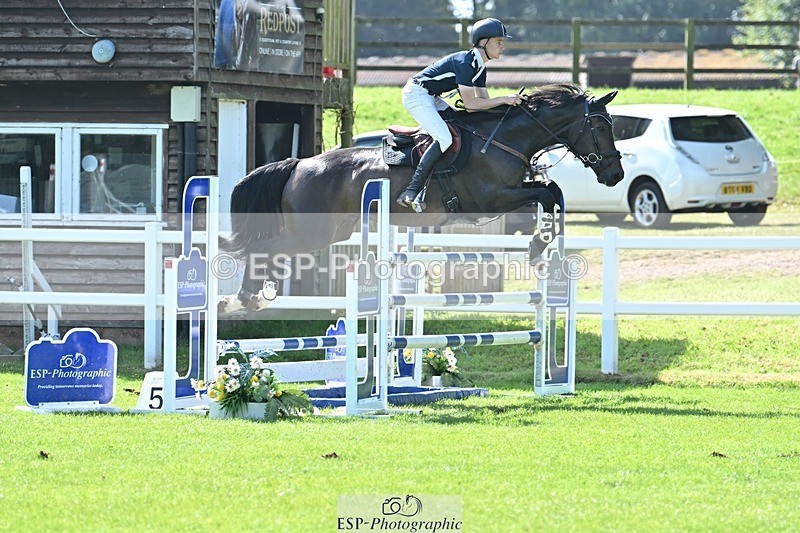 230909-114833-05296 - Cls 11 Snr Foxhunter & 1.20m Open