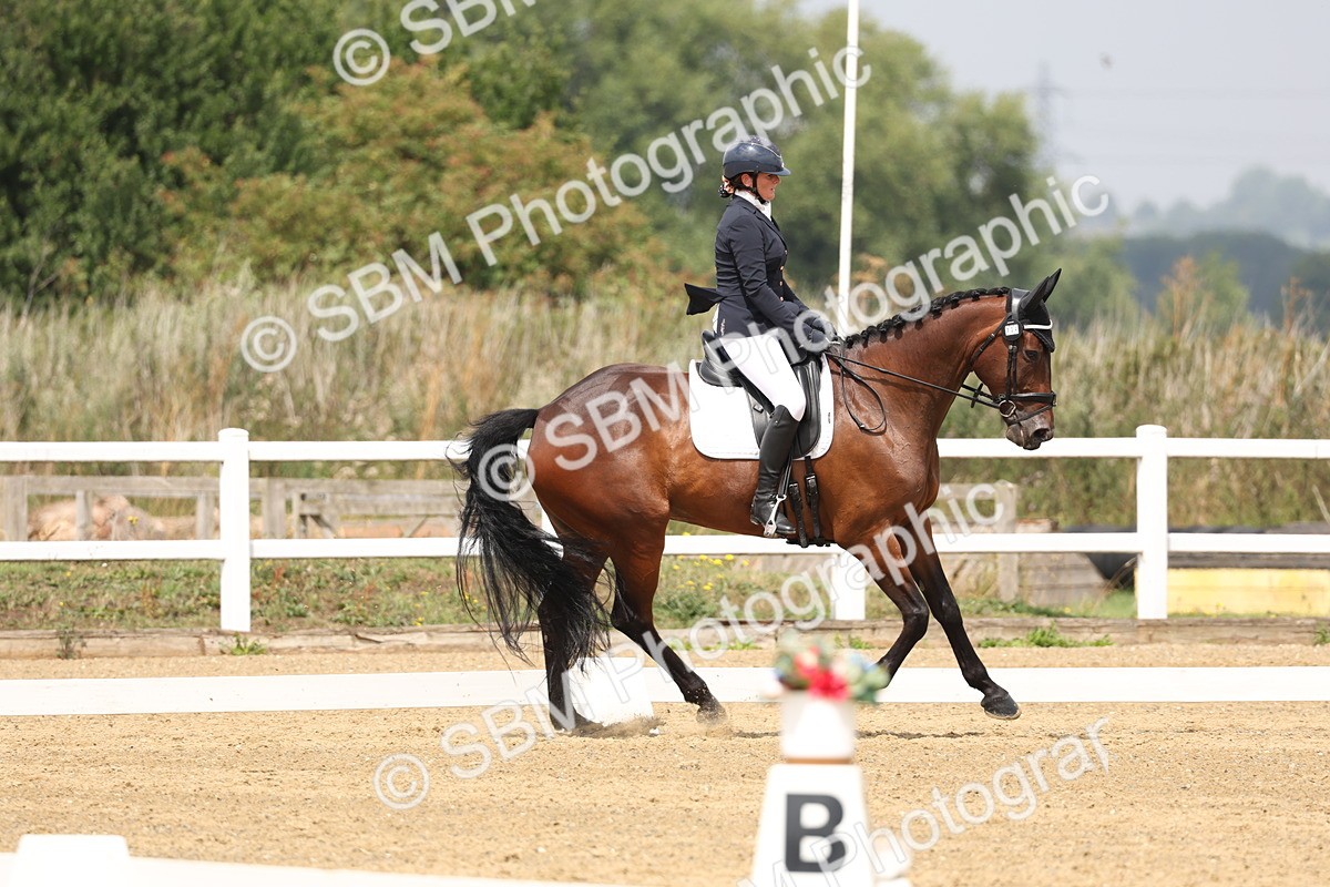 SBM_006242 - Class 6 - novice 6 - 11.50-12.46