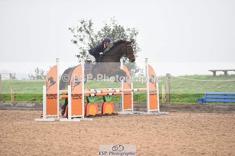 230916A-160634-05488 - Cls 18 Snr 95cm Derby