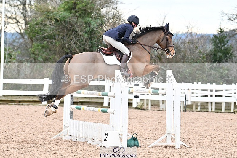 250112-144012-01700 - Cls 21 Foxhunter and 1.20m Open