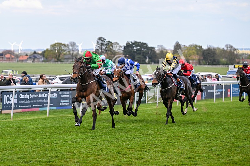 150426-Race 6-Lyrical Song-7677 - Race 6