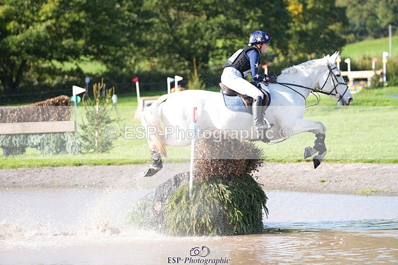 251024A-130216-10932 - B-153-Charlotte.Franck-Steier