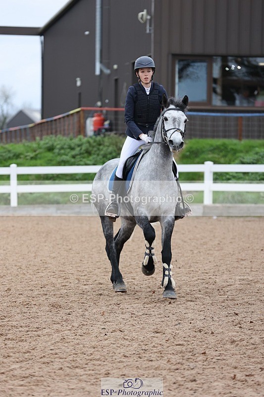 241116X-105433-01001 - Cls 08 Pony Winter Nov Champs J-O