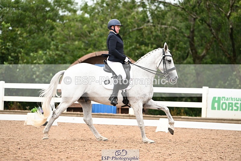 240815A-140342-01938 - 139-Chloe.Makepeace-Beechfield.Diamond
