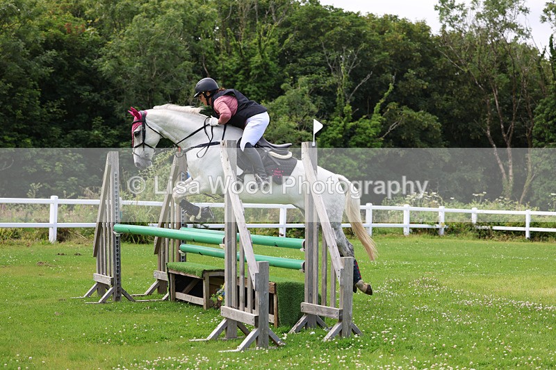 3E7A3562 - Class 6: Hawkins Motors Senior 1.00m Derby