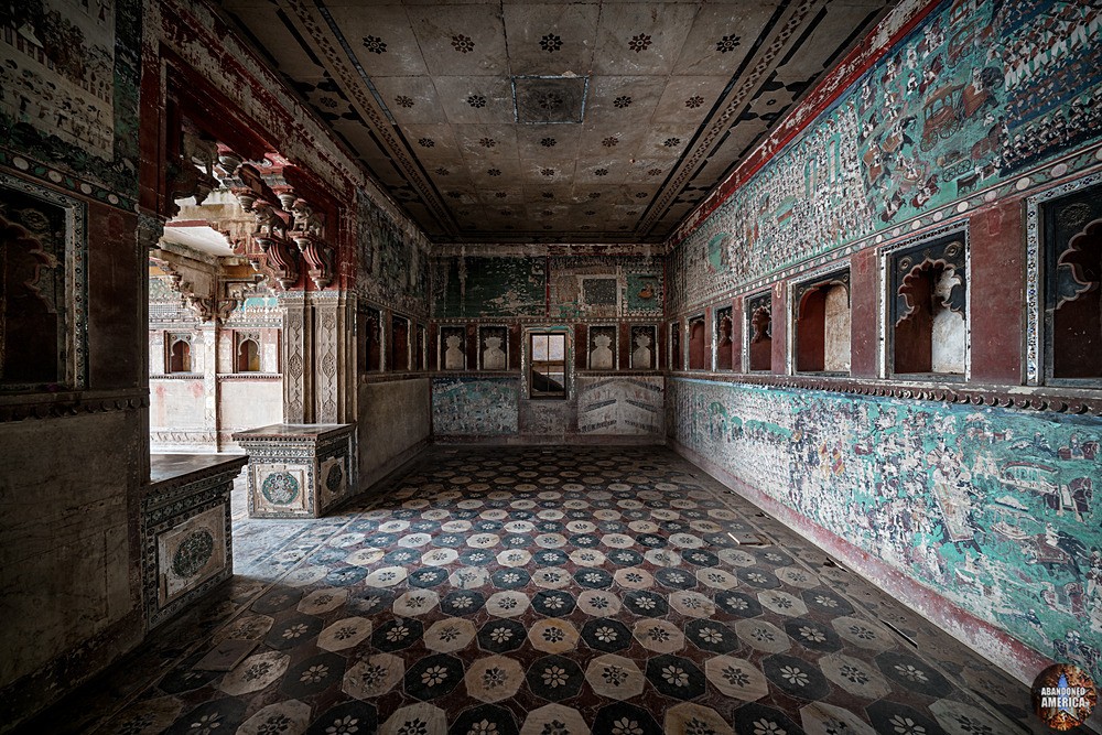 Abandoned Bundi Palace, India | Turquoise Room - ABANDONED INDIA