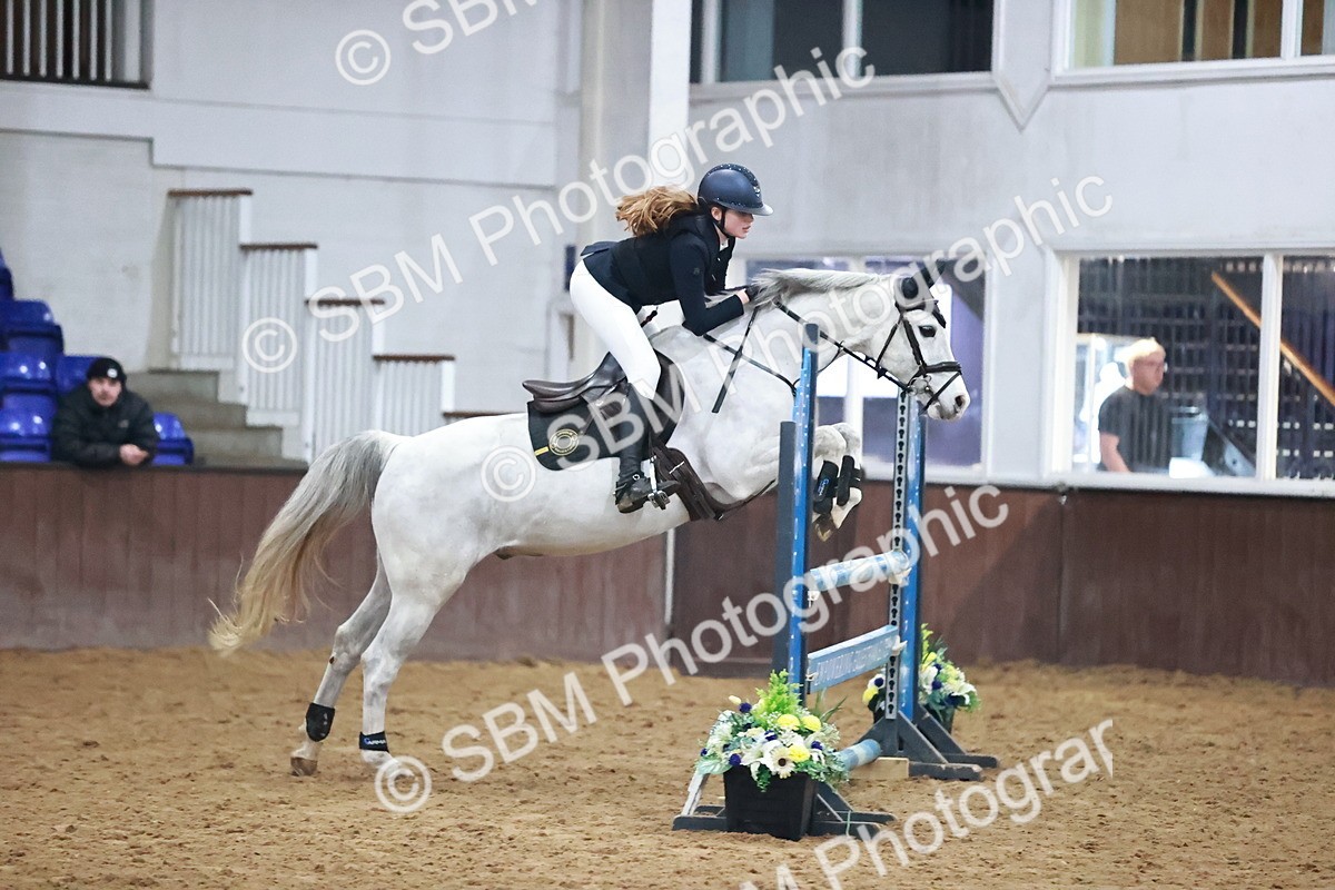 SBM_003100 - Class 13 - Blue Chip Pony Newcomers 1.00m
