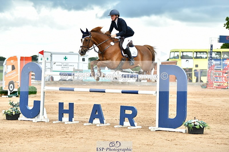 230720A-155055-04063 - Cls 9, 2 Star Big 1.40m Start to break