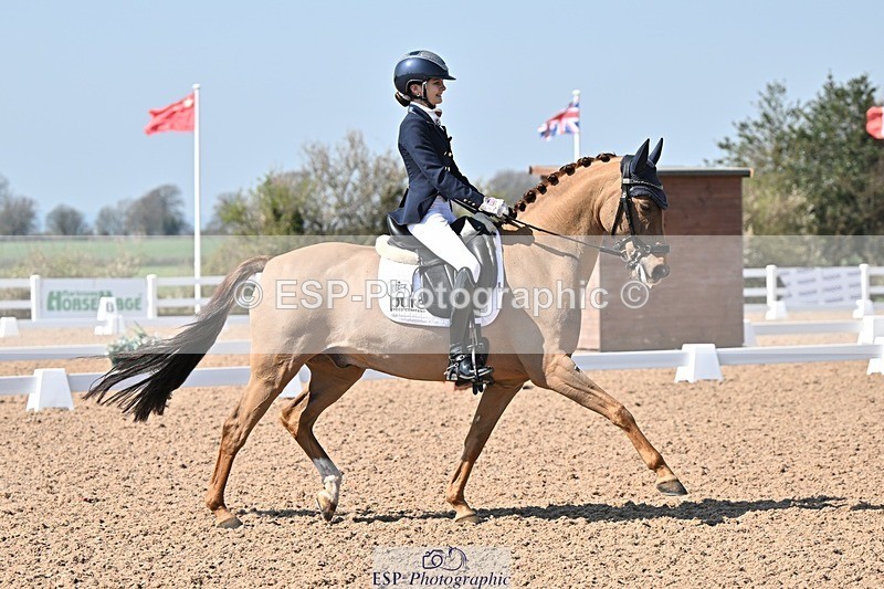 250404-134013-06441 - 061-Violet.Hawkins-DZL.Royal.Sunrise