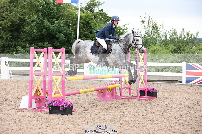 240630A-183055-16435 - Cls 28 Stepping Stones 128cm + 138cm