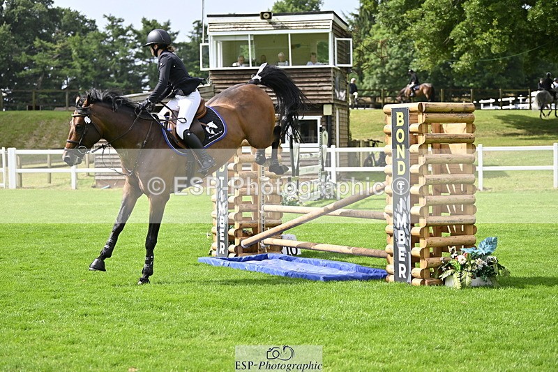 250613A-095923-00220 - Cls 1 Snr Newcomers and 1.10m Open