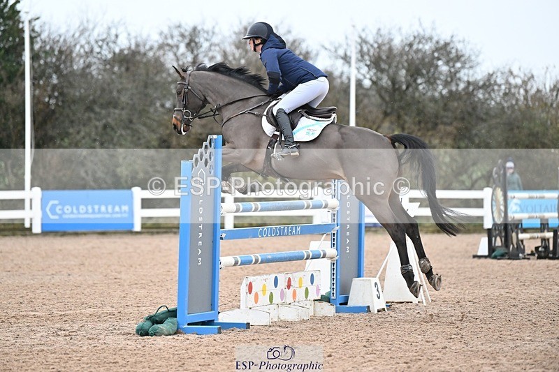 241206-134431-00993 - Cls 6 Foxhunter and 1.20m Open