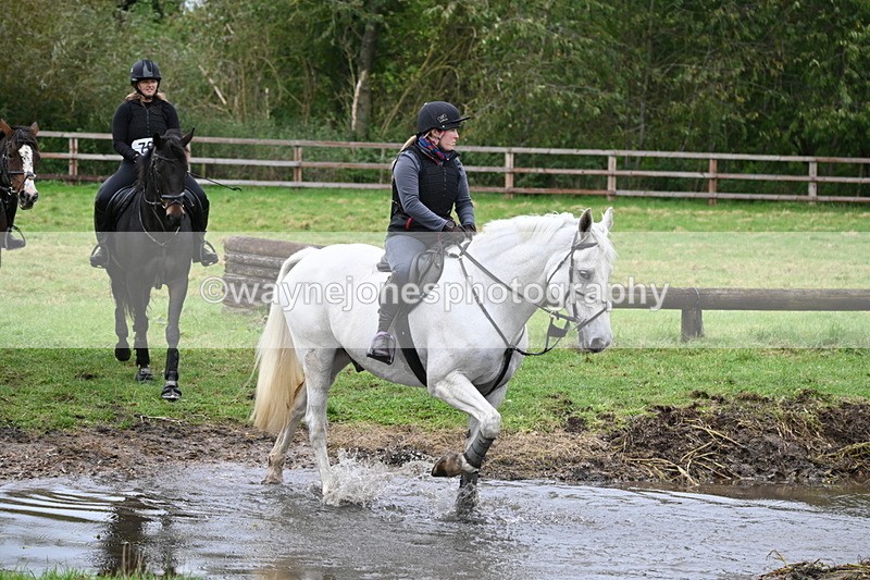 WJ6_4643 - Time at Photographer 11:57 to 12:14