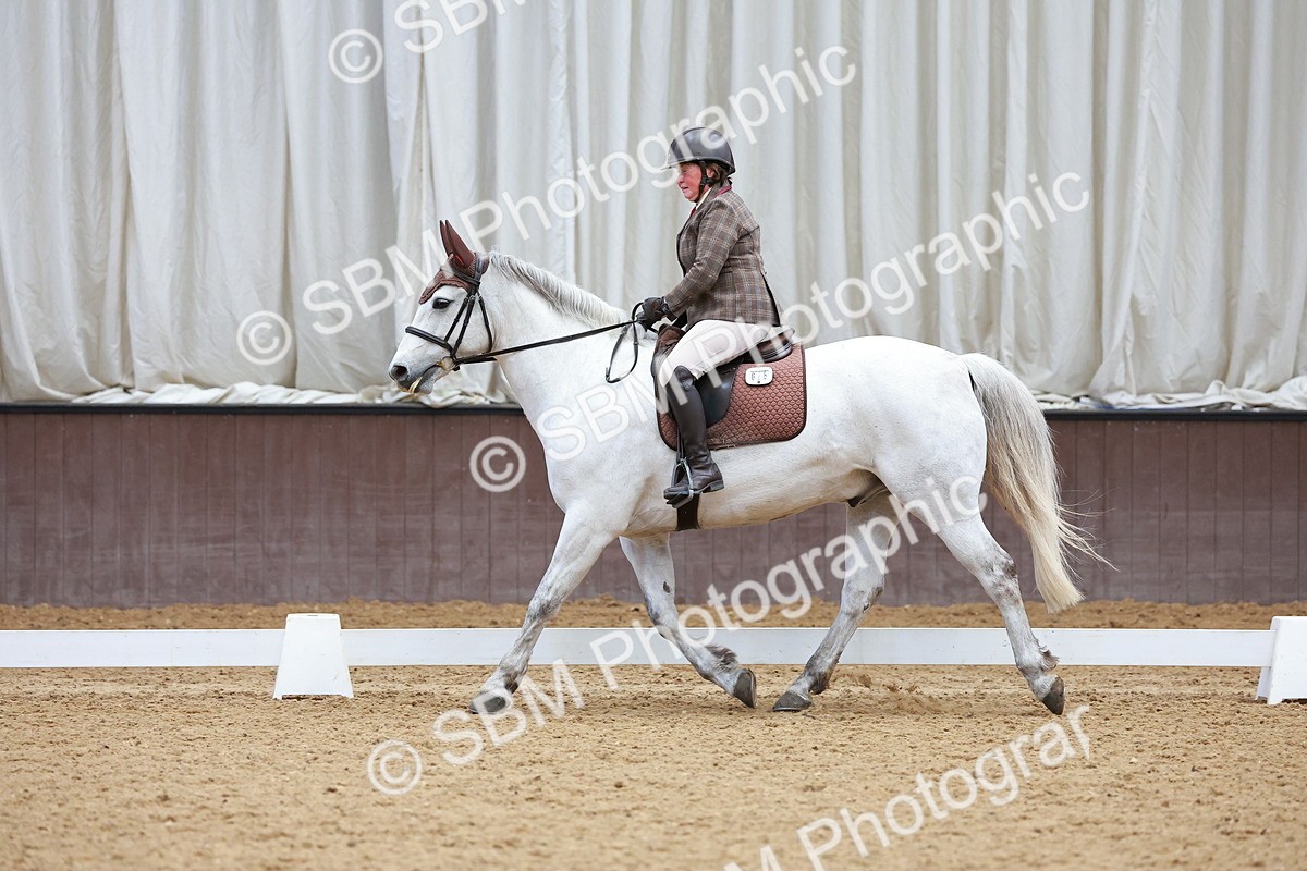 SBM_003513 - Class 15-16-18 - Novice 3-Elementary 1-PYO