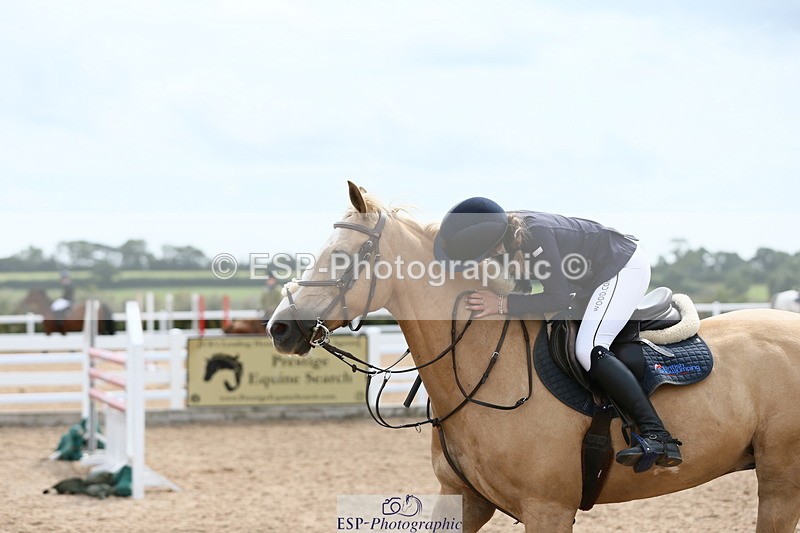 230716A-150038-04152 - Class 25a Pony Fox & 1.10 Open