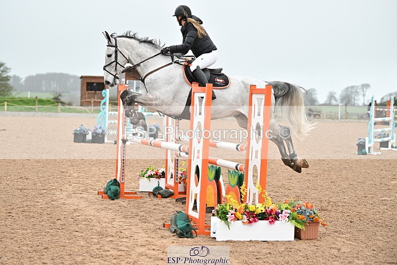 240315A-111617-00362 - Cls 2 Snr Newcomers