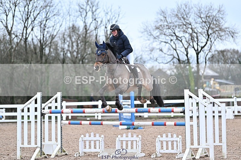 241127-135927-00730 - Cls 05A&B Snr Fox & 1.20m Open