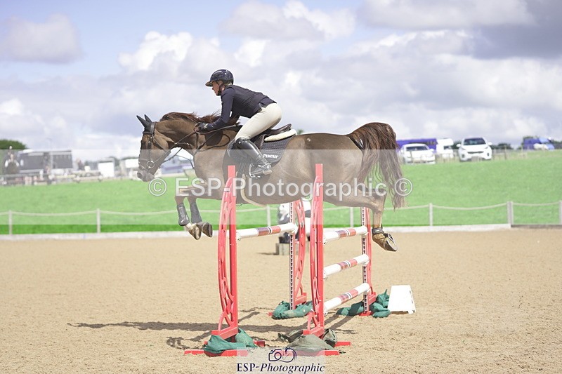 230806A-122620-01975 - Cls 14 Snr Foxhunter & 1.20m Open