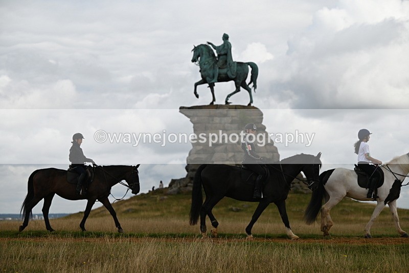DSC_4190 - Time at Statue 09:50 to 11:09