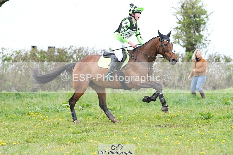 250419-142054-11469 - 754-Caitlyn.Faull-HAY.THERE.MONA