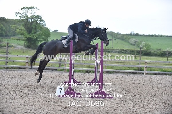 JAC_3696 - CLASS 8 Senior Newcomers/ 1.10m Open