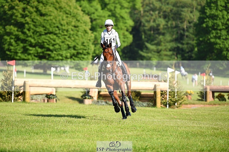 230527-174648-13626 - 161-HEADS_UP-Jemima_Howden-XC