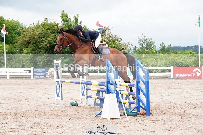 250524-115606-06475 - Cls 21 A&B Snr Disco & 1.00m Open